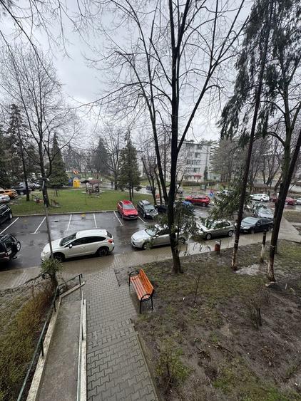 Apartament cu 3 camere zona hotel trotus - 7