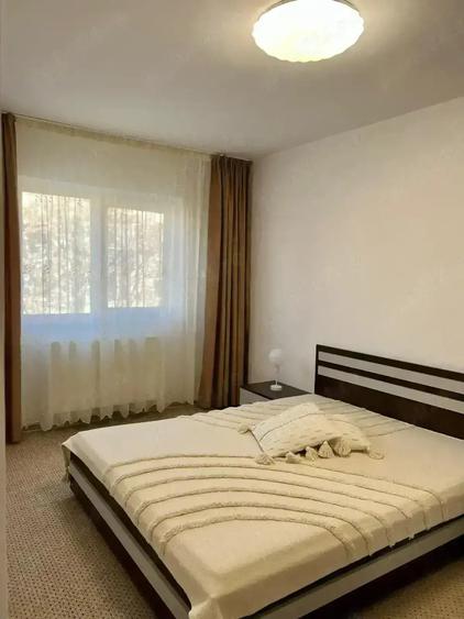 Proprietar vand apartament cu 3 camere cu centrala+ baxa, in zona Girocului langa Spitalul Judetean - 4