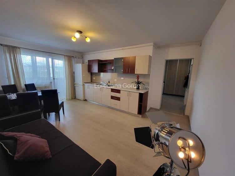 Apartament 2 camere balcon si parcare zona Brana Apartament 2 camere balcon si parcare zona Brana