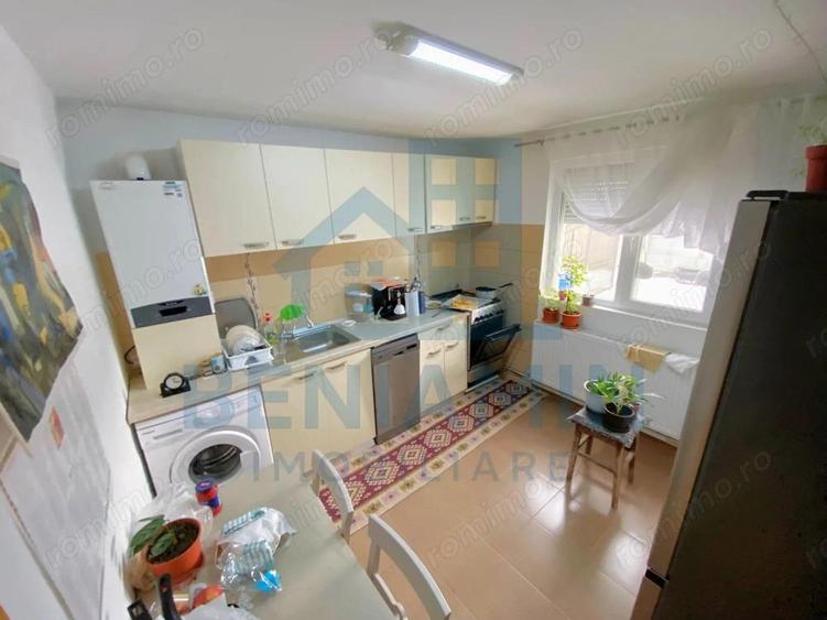 Casa de vanzare in Brestei -2014 -utilitati -220mp -dubla deschidere - 6