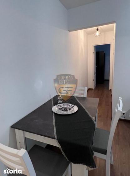 Apartament 3 camere, balcon inchis, KM 4-5, etaj 4 din 5, posibilitate - 8