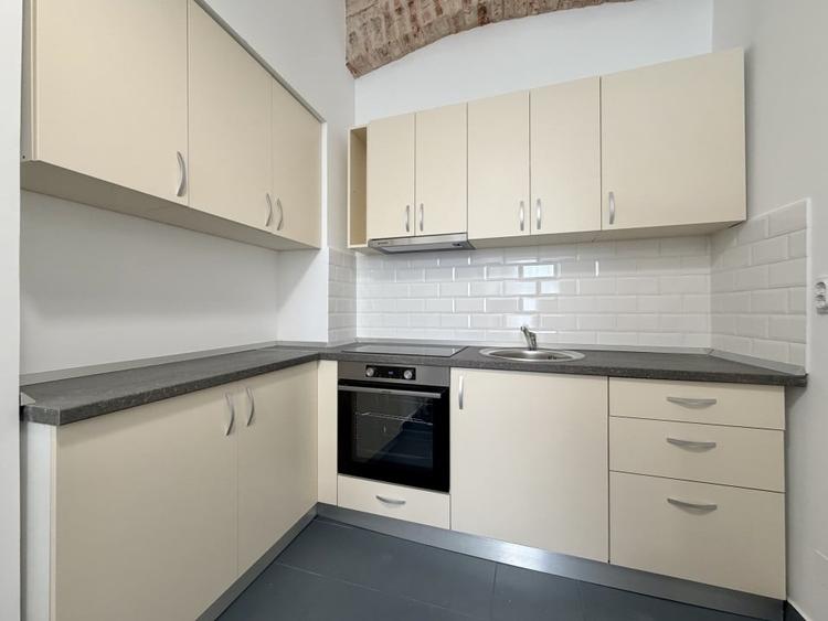 Inchiriere Apartament 2 camere, zona ultracentrala - 5