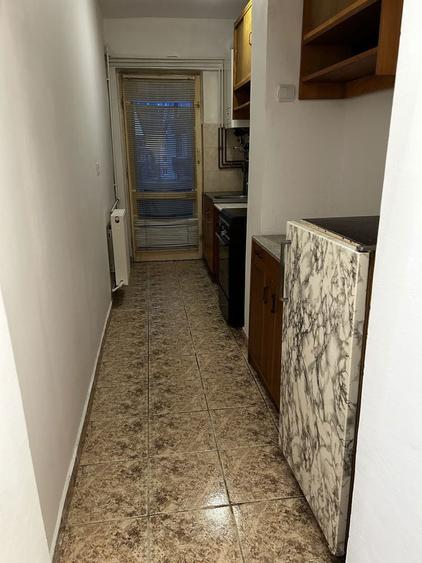 Inchiriez garsoniera Brasov - 8