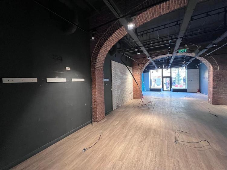 Spatiu cu suprafata de 216mp,Brasov-Republicii - 2