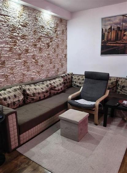 Apartament cu 4 camere decomandat, mobilat în Olteniței