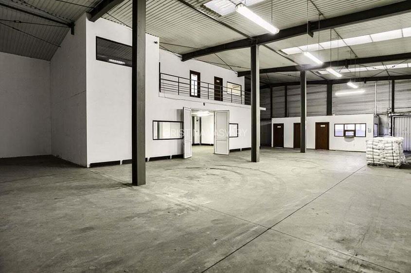 Hala industriala de inchiriat 627 mp in Arad, Comision 0%