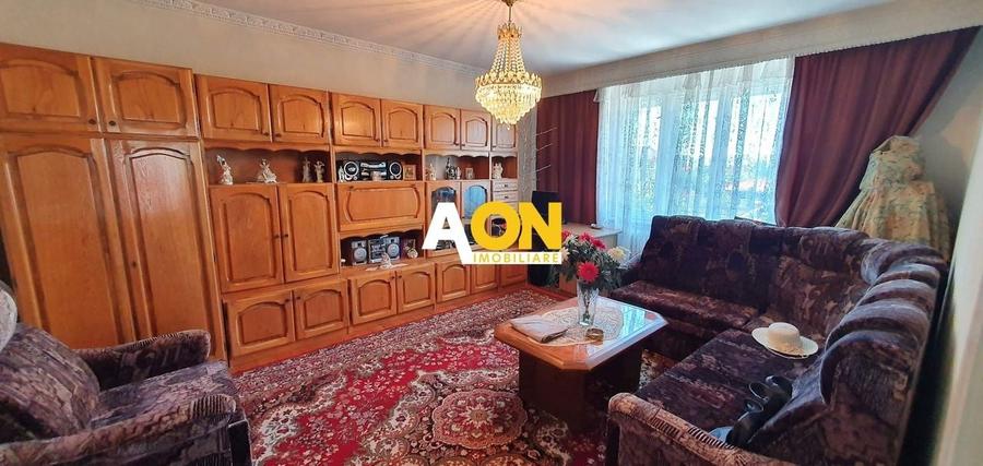 Casa cu 4 camere, garaj, teren 791 mp, zona Schit - 6