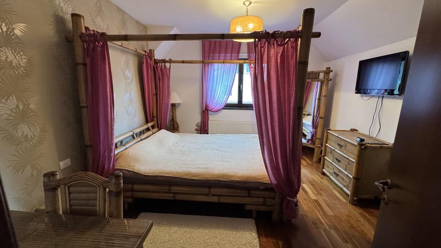 VILA cu specific montan ,Deosebita in Predeal zona Cioplea - 5