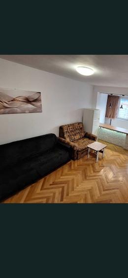 Garsoniera  moderna - renovata- Centrul Civic - 2