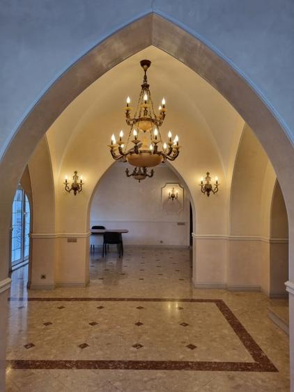 Vila cu arhitectura reprezentativa, aproape de Piata Victoriei - 2