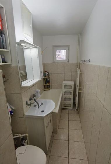 Apartament 3 camere  in  Tomis Nord cu 2 locuri de parcare - 10
