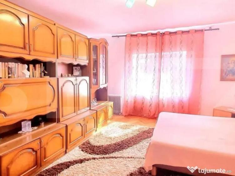 Casa de vanzare , 3 camere , 100 mp, zona Mulatau - 3