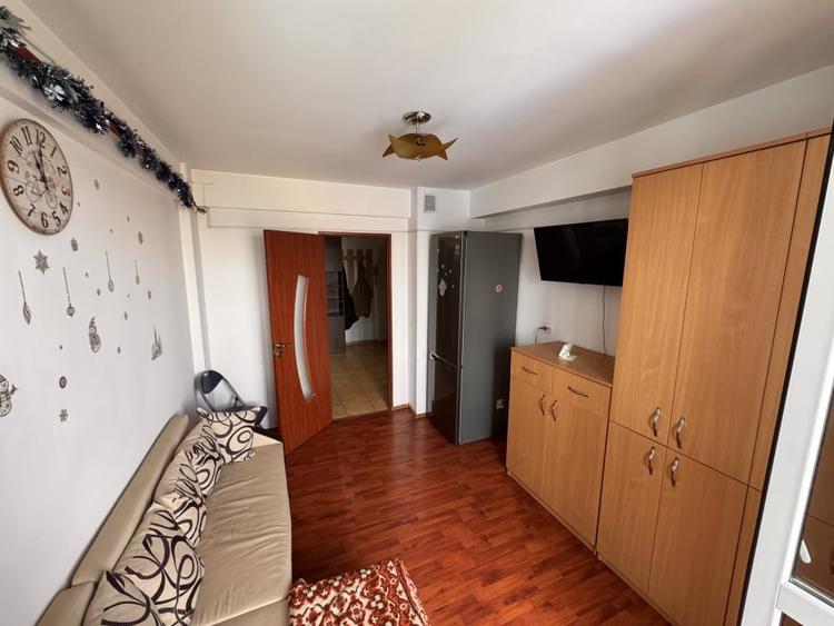 Apartament 3 camere, 68 mp, Craiovita Noua, Promenada - 5