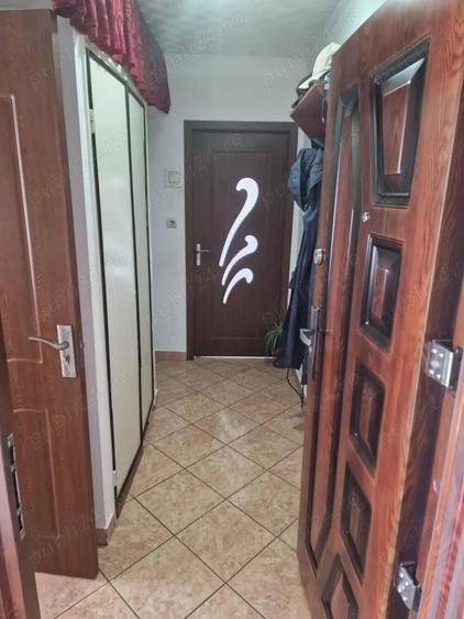 Apartament cu 2 camere la etajul 4 - 5