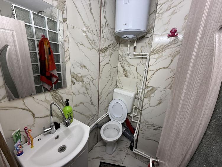 Apartament cu 3 camere de vânzare în zona Groapa - 6