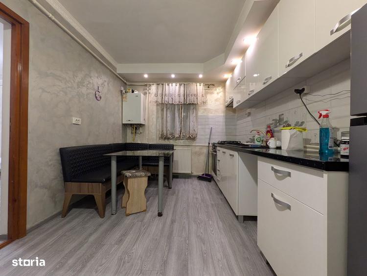 Apartament 3 camere, cochet ?i primitor, in spate la Cora - 4