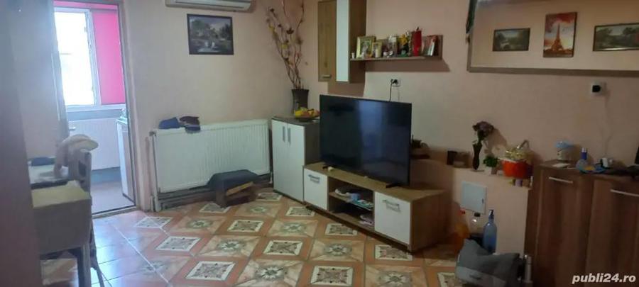 Vand urgent apartament 3 camere - 7