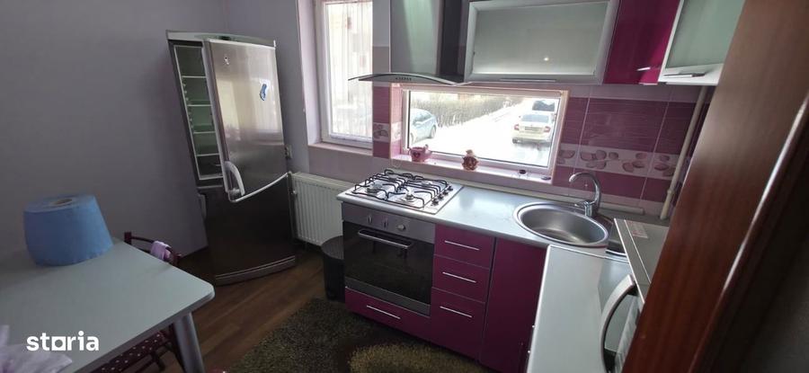 3 camere decomandat zona Orizont - 3