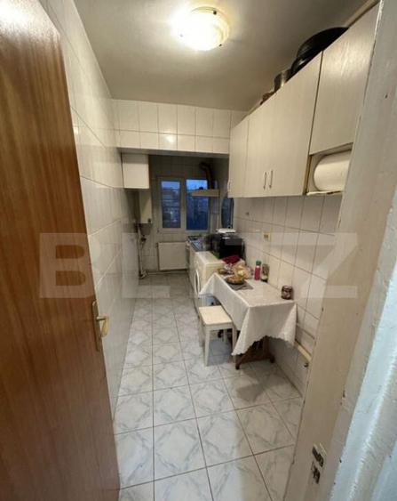 Garsoniera decomandata cu centrala, zona Progresul - 5