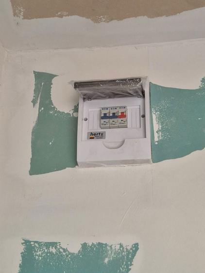 Garaoniera de vanzare - 2