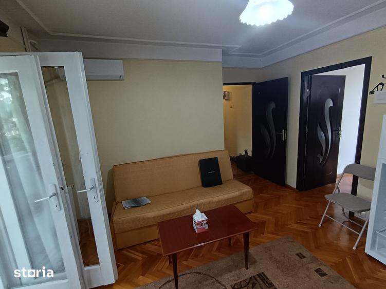 Apartament cu 2 camere semidecomandat, mobilat în Ultracentral