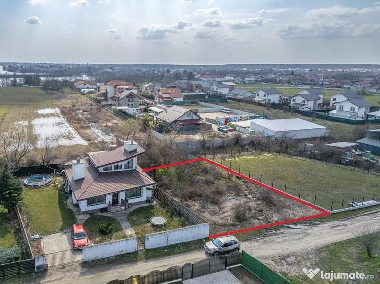 Teren intravilan 500mp Crevedia / Samurcasi - 6