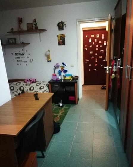 Proprietar. La METROU Costin Georgian, Garsoniera Etaj 2/4 - 6