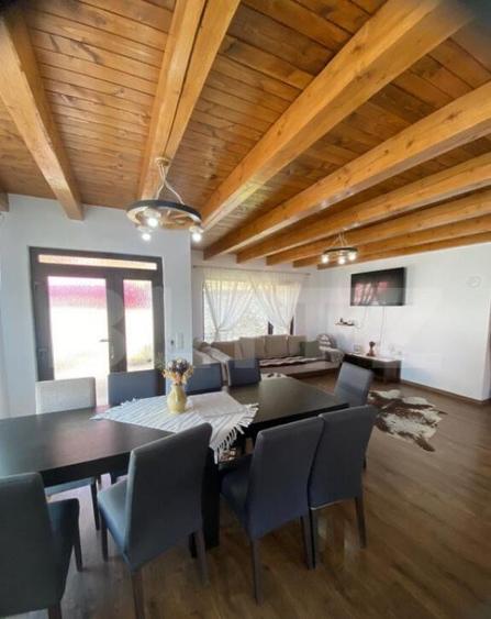 Casa de vanzare in Colibi?a, aproape de lac - 14