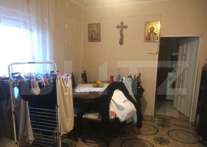 Casa cu 3 camere si anexe, 170 mp, zona Carpati 2 - 3