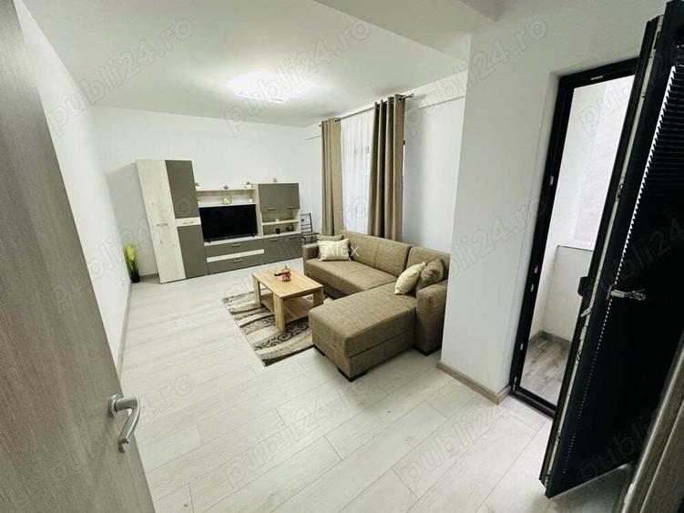 Inchiriez apartament Promenada, parcare privata!