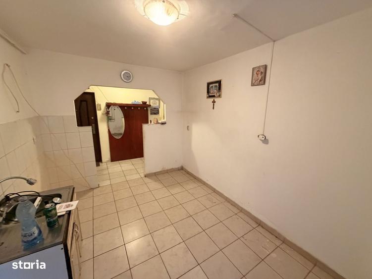 Apartament 2 camere decomandat-Pivnita-Vasile Aaron - 3