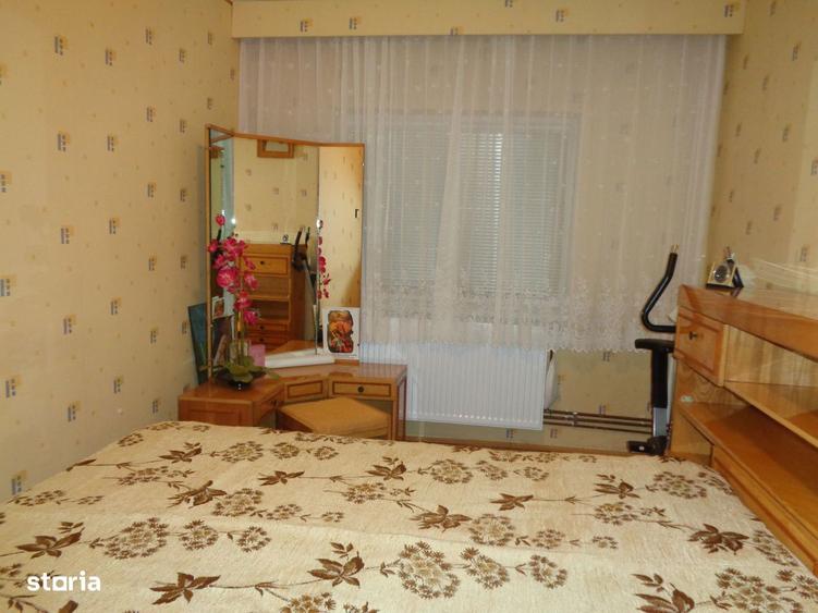 Apartament 3 camere decomandat 2 bai balcon centrala proprie - 5