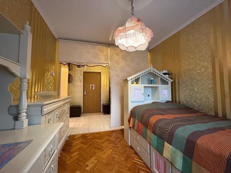 Apartament cu 4 camere de vanzare in zona Mosilor - Eminescu - 6