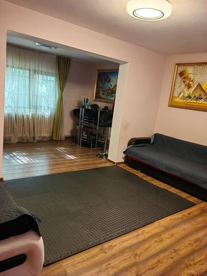 Vand apartament 3 camere - 1