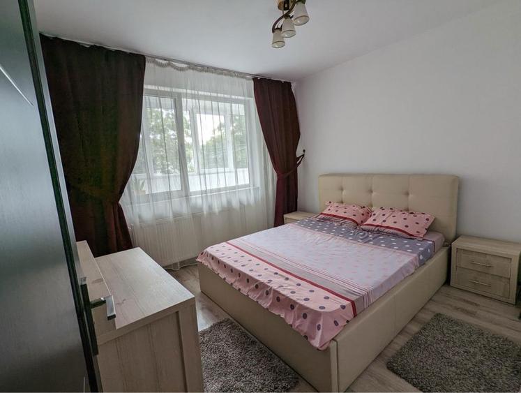 Particular - inchiriere apartament 2 camere Piata Gorjului - 1