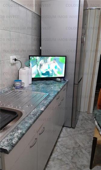 Garsoniera decomandata - zona Astra - 1