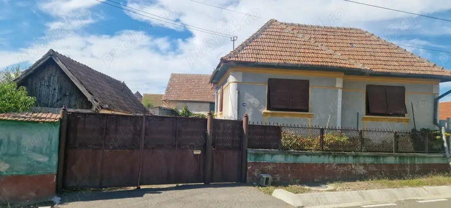 Casa de vanzare cu gradina si curte Drasov Jud. Alba - 3