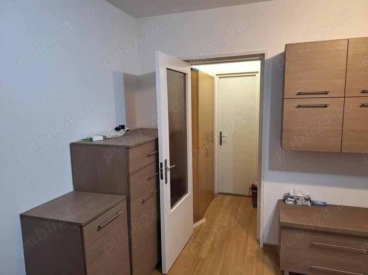 Inchiriez apartament 2 camere - 3