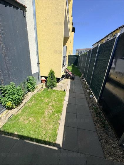  Apartament 2 camere - decomandat - mobilat si utilat - curte - 130.000 euro  - 5