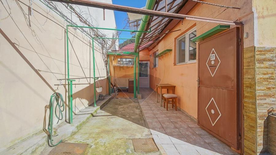 Casa individuala cu 3 camere, Schei - 8