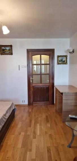 Garsoniera spatioasa, 35 mp, loc de parcare, zona Titan - 2