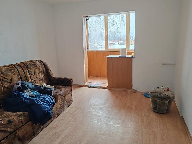 Apartament 2 camere liber la vanzare zona Fartec - 1