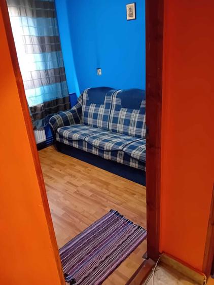 Inchiriez garsoniera - 4