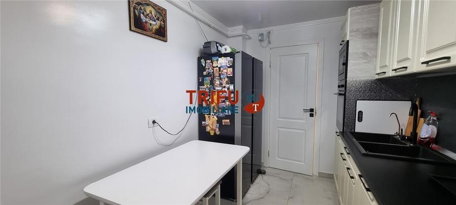 Apartament ultramodern  4 camere de vanzare Cetate  etaj 1 - 6