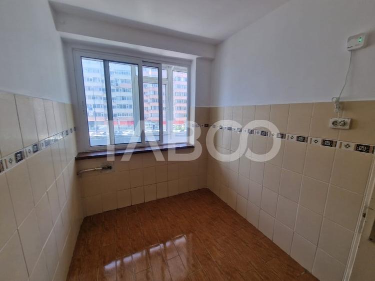 De vanzare apartament 2 camere Obor balcon mare proximitate excelenta - 7