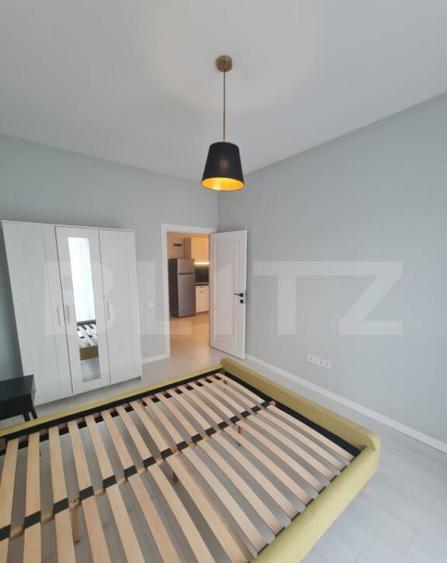 Apartament semidecomandat, lift, parcare subterana, zona Ero - 8