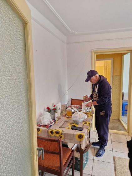 Apartament cu 2 camere semidecomandat în Viziru 1