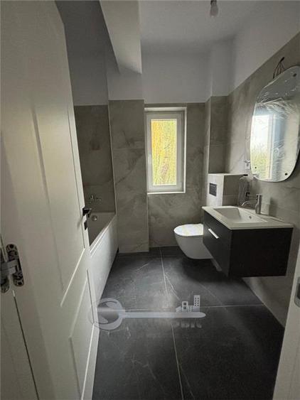 Apartament cu 2 camere semidecomandat în Bucium