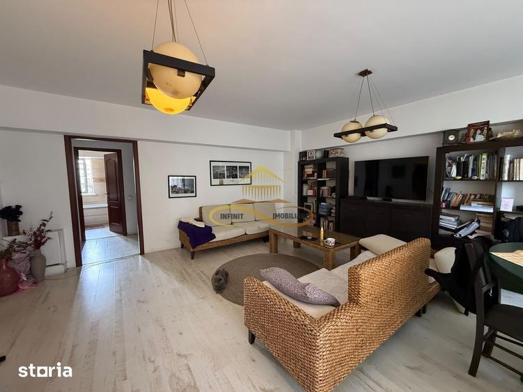 Apartament cu 4 camere decomandat în 9 Mai