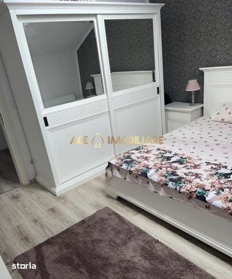 Casă cu 5 camere cu Canalizare în Central